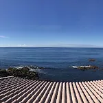 A By The Sea * Vila Franca do Campo