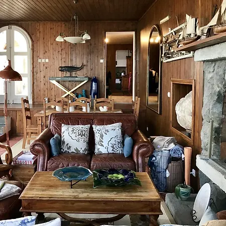 A By The Sea فيلا فرانكا دو كامبو